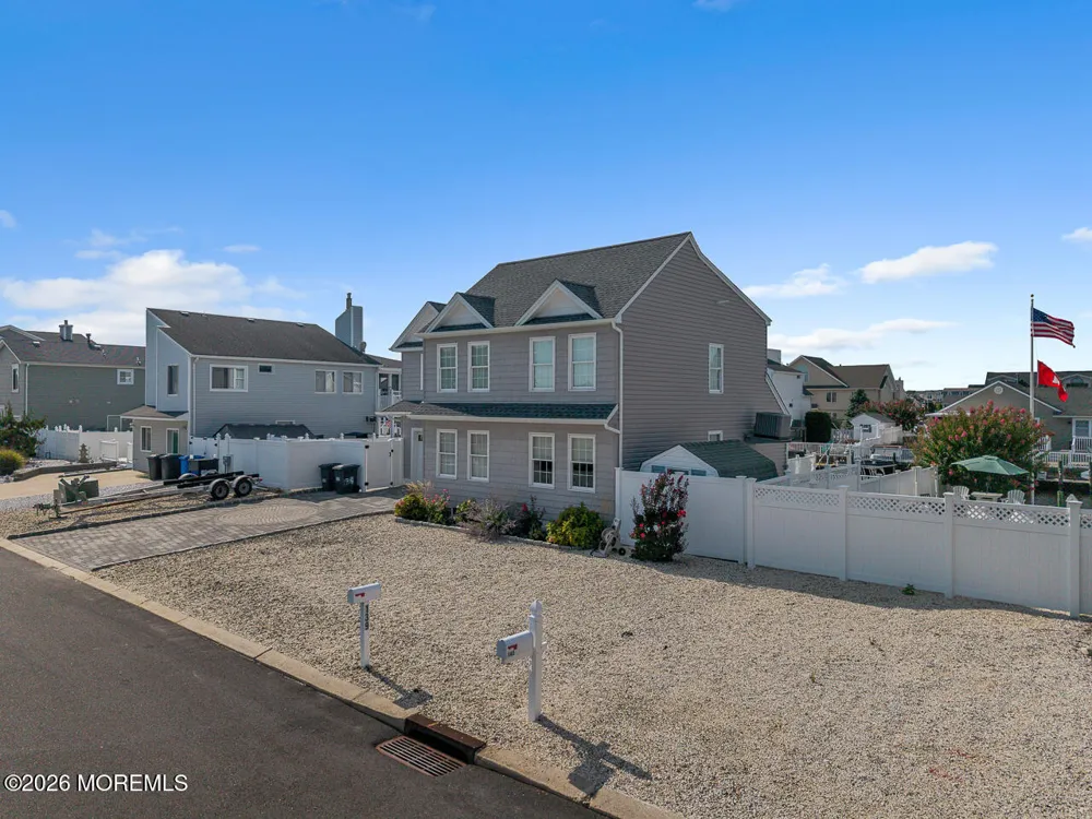 139 Jeremy Lane Manahawkin, NJ 08050