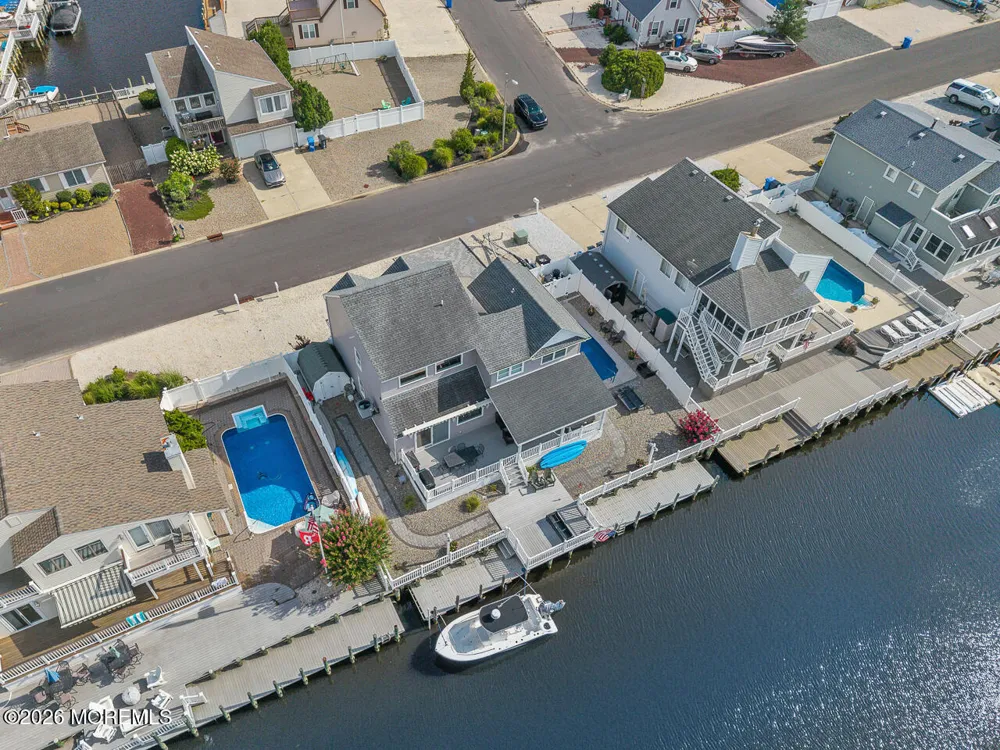 139 Jeremy Lane Manahawkin, NJ 08050