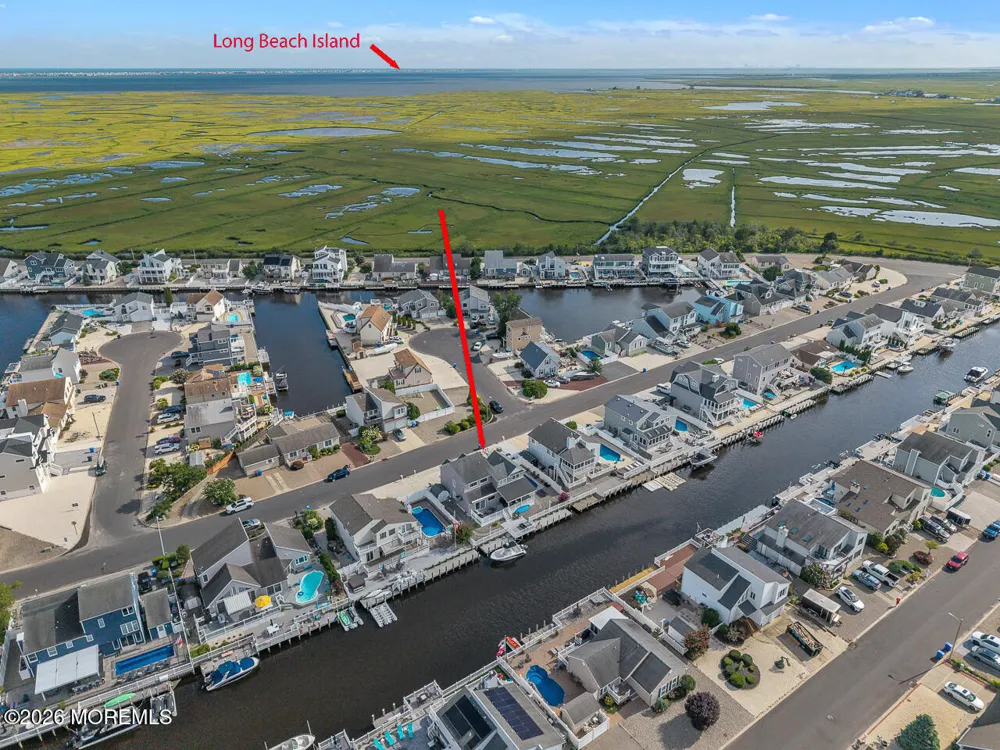 139 Jeremy Lane Manahawkin, NJ 08050