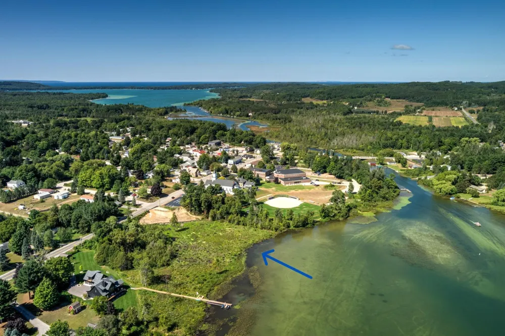 509 S Lake Shore Drive Leland Township, MI 49653