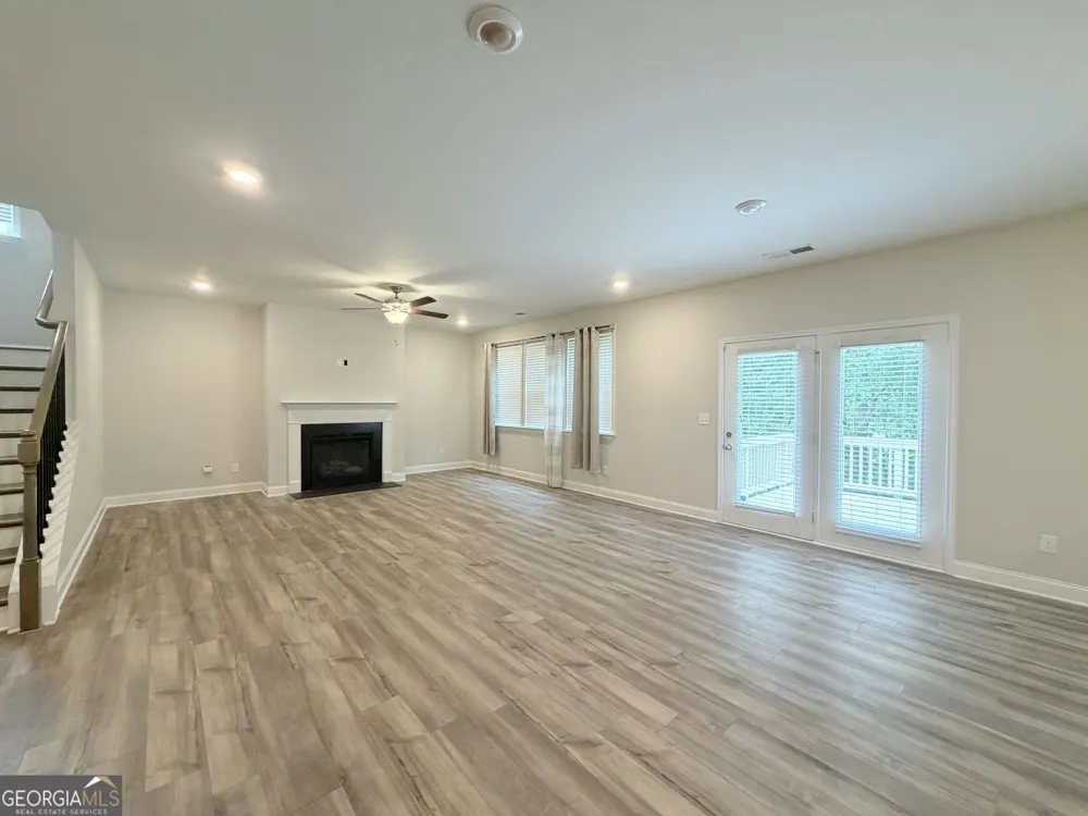 365 Chestnut Chase Hoschton, GA 30548