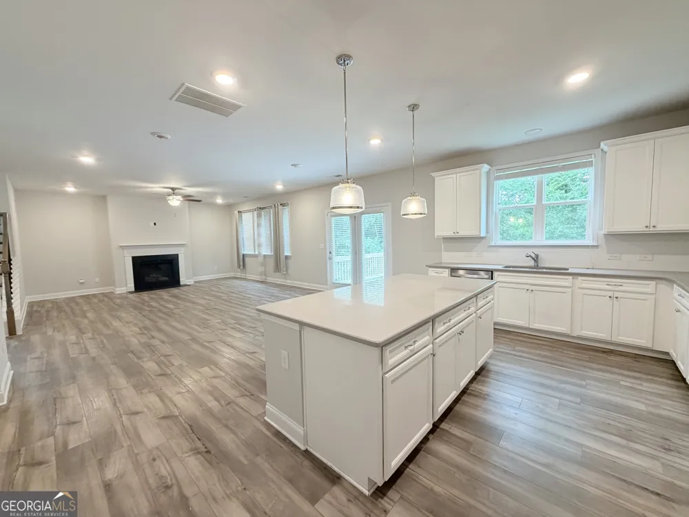 365 Chestnut Chase Hoschton, GA 30548