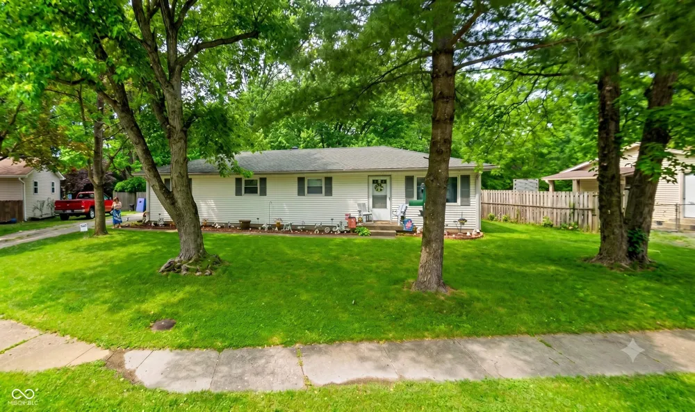 11028 Monroe Court Indianapolis, IN 46229