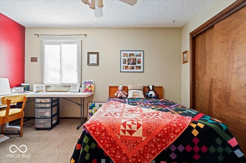 850 W Oakwood Drive Greenwood, IN 46142