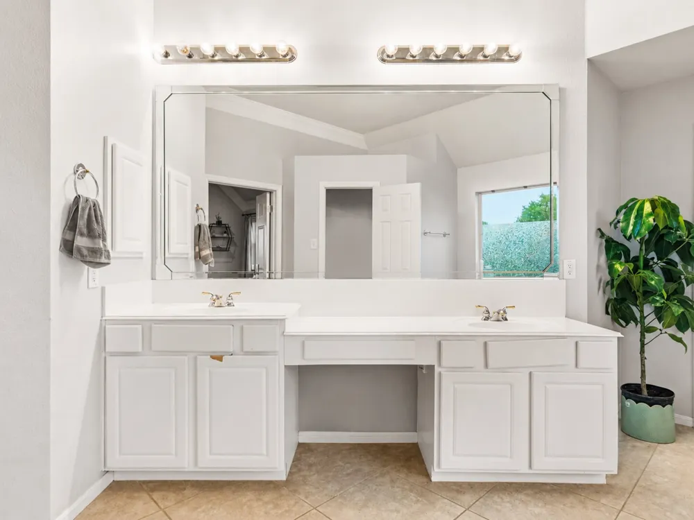 12113 Portobella Drive Austin, TX 78732
