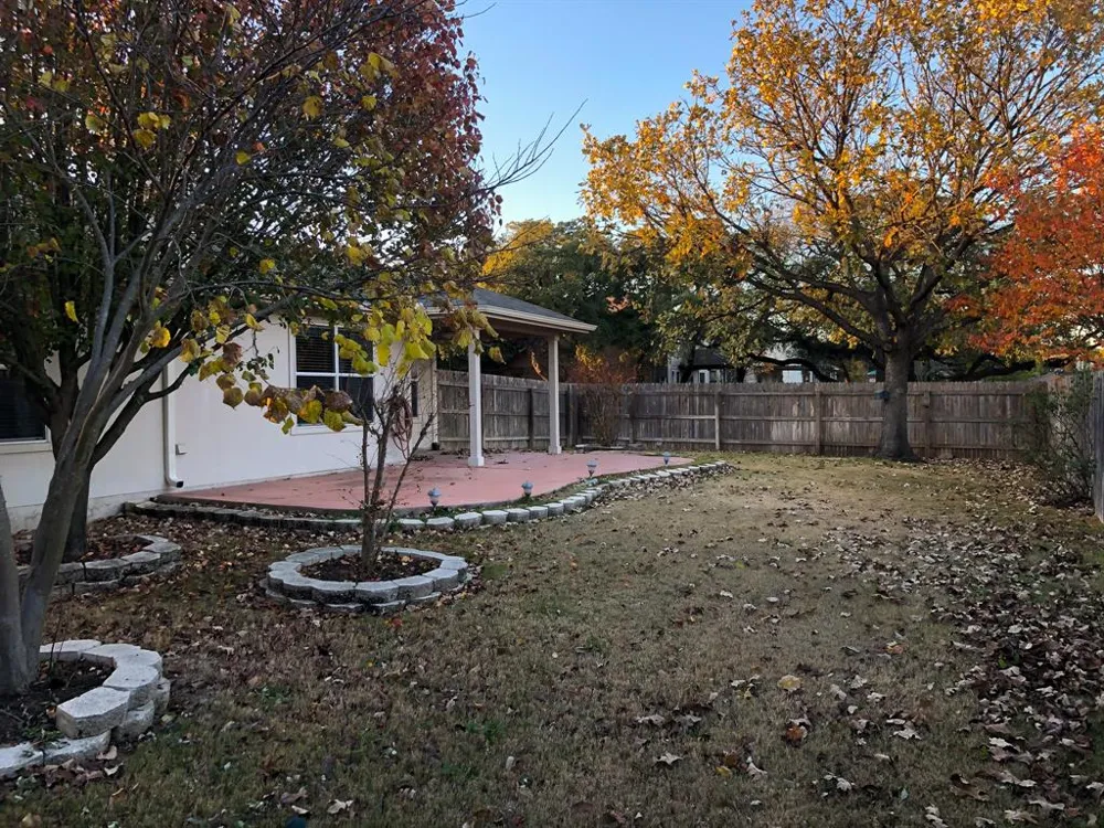 2100 Mir Woods Drive Leander, TX 78641