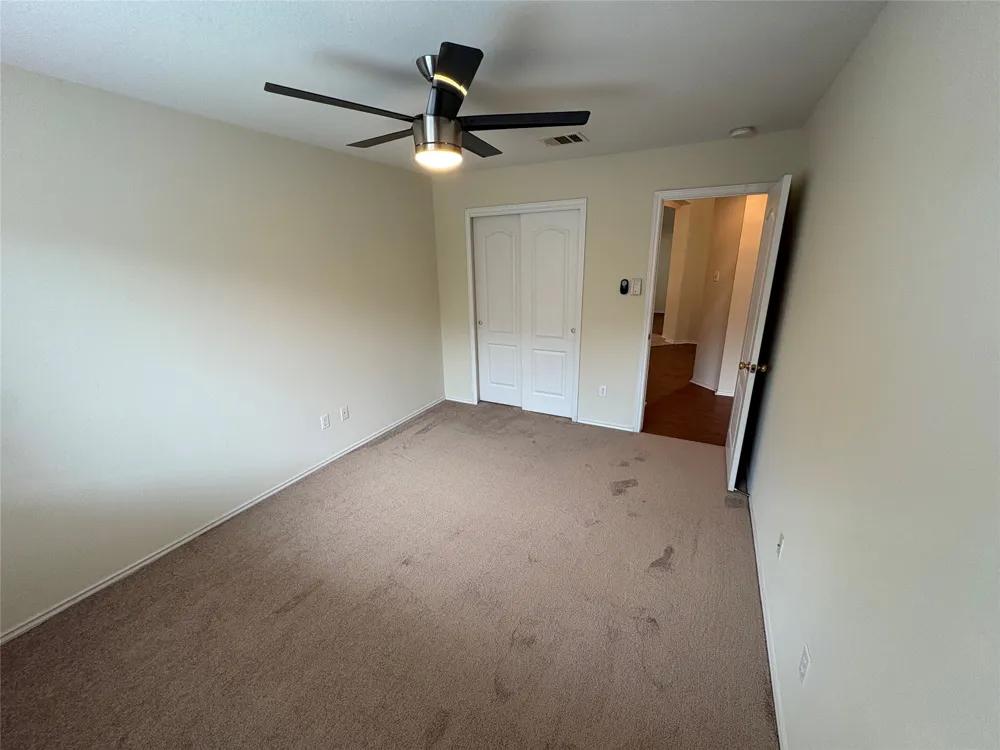 2100 Mir Woods Drive Leander, TX 78641