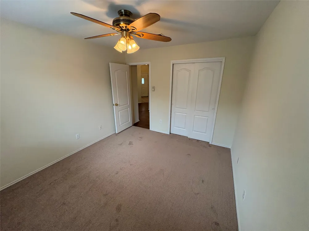 2100 Mir Woods Drive Leander, TX 78641