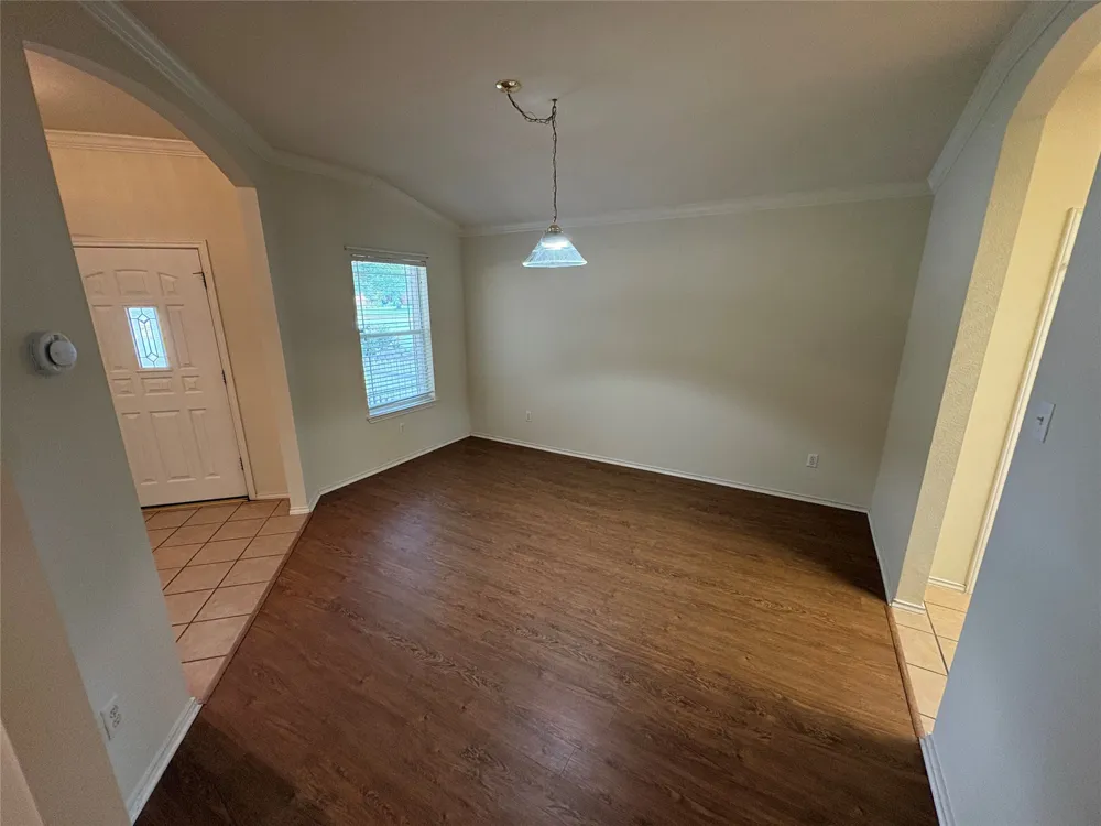 2100 Mir Woods Drive Leander, TX 78641