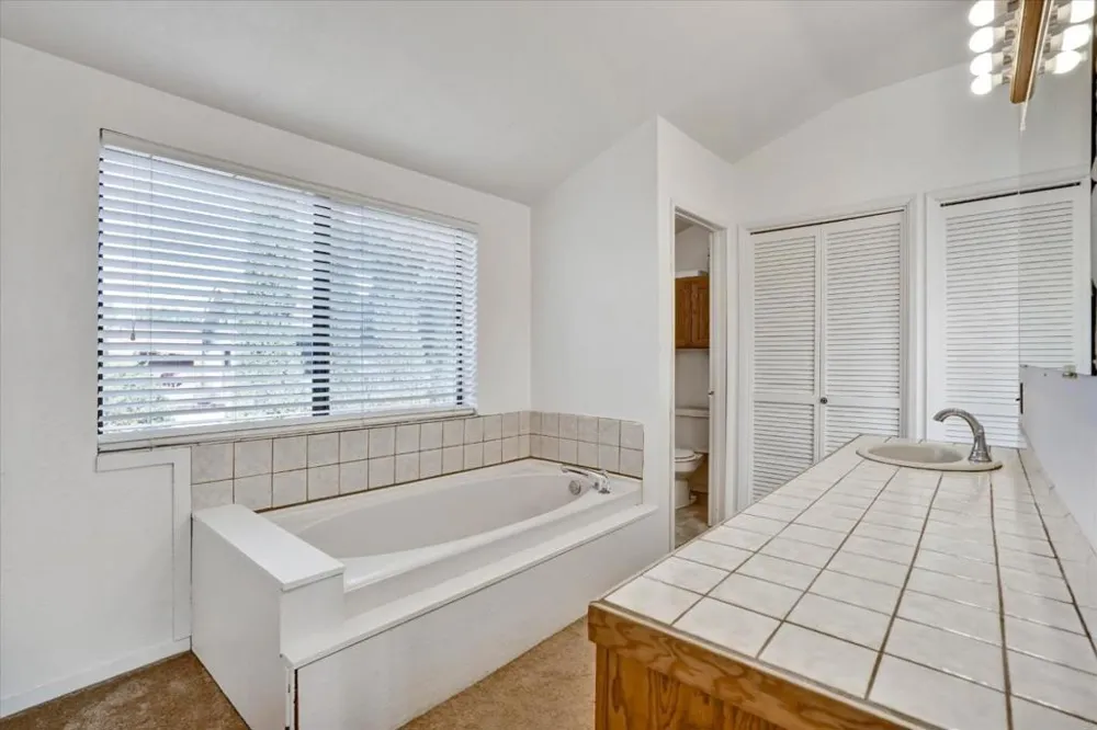 501 Camino Las Juntas Pleasant Hill, CA 94523