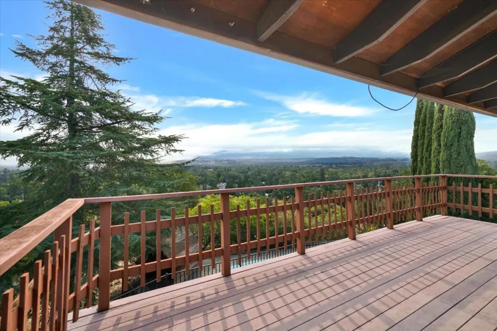 501 Camino Las Juntas Pleasant Hill, CA 94523