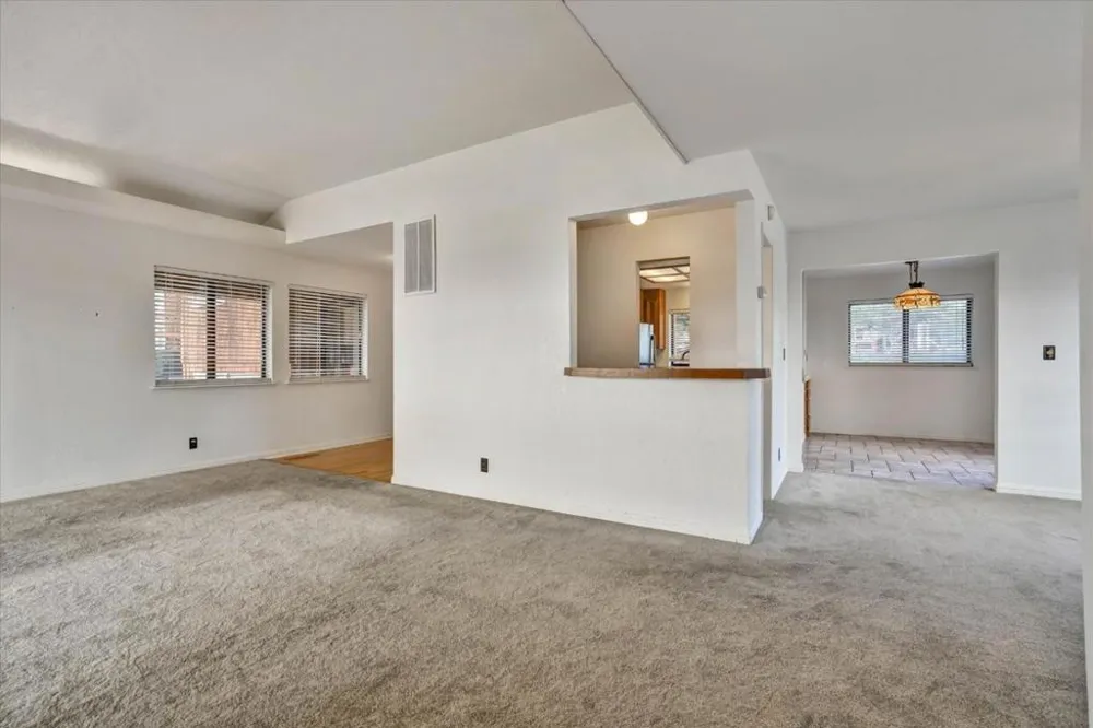 501 Camino Las Juntas Pleasant Hill, CA 94523