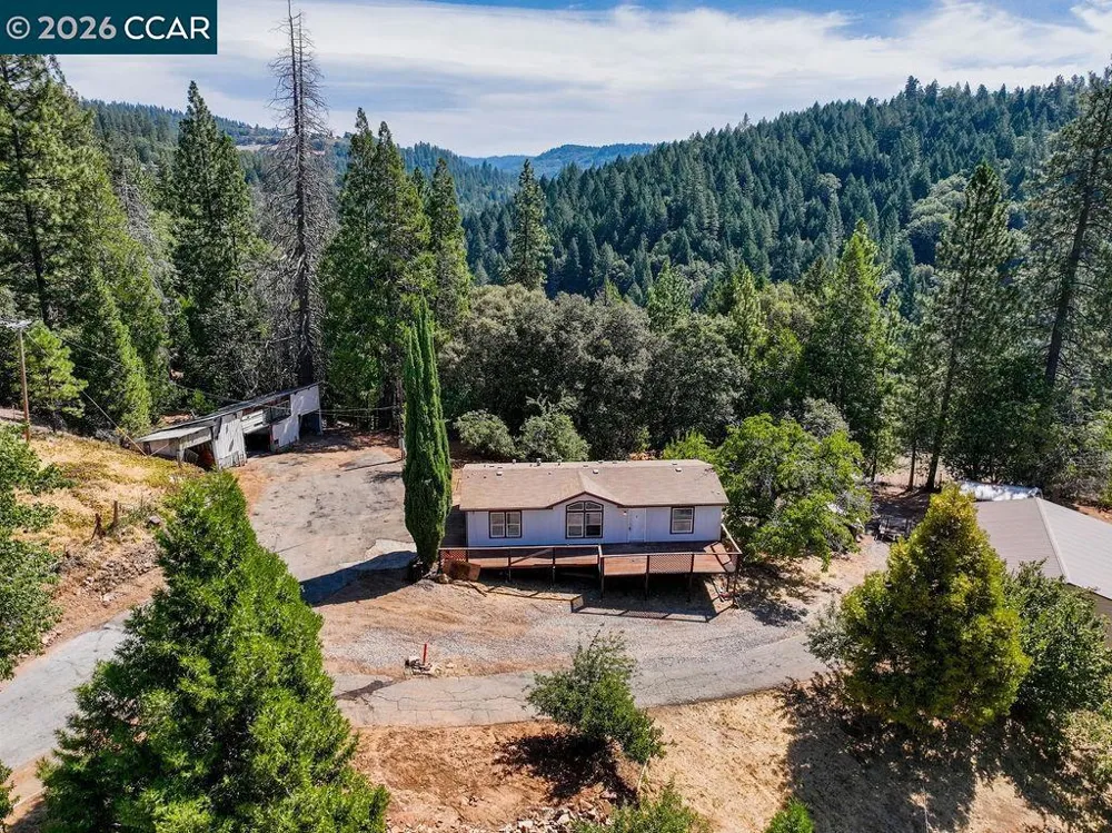 3501 Braden Rd Camino, CA 95709