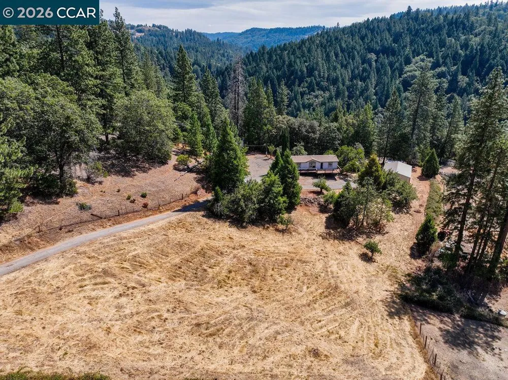 3501 Braden Rd Camino, CA 95709