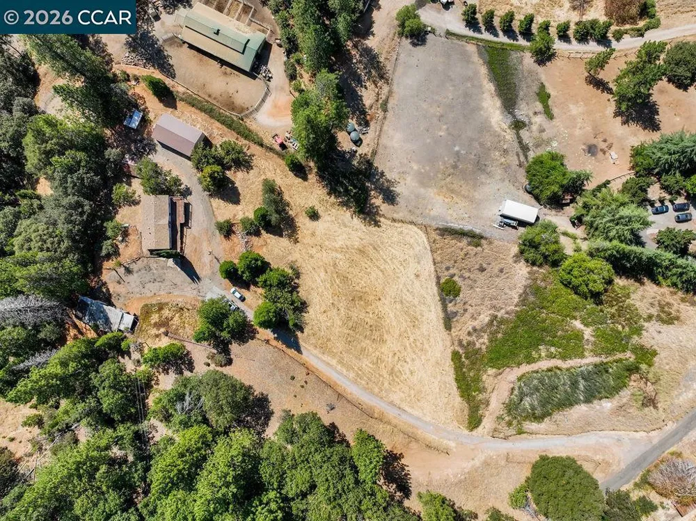 3501 Braden Rd Camino, CA 95709