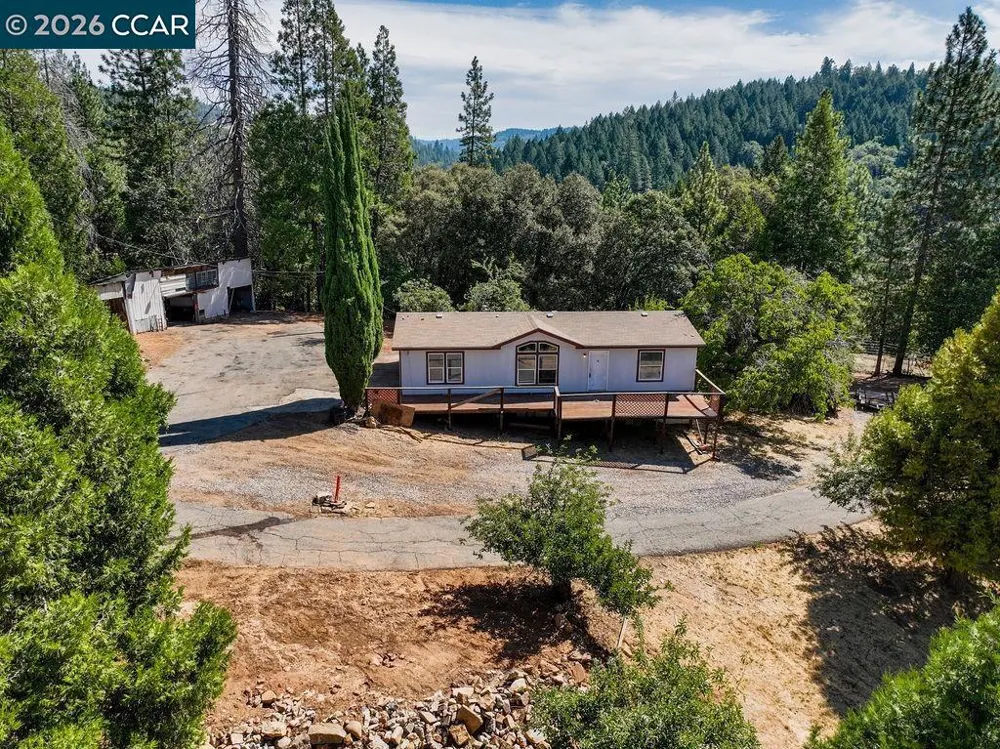 3501 Braden Rd Camino, CA 95709