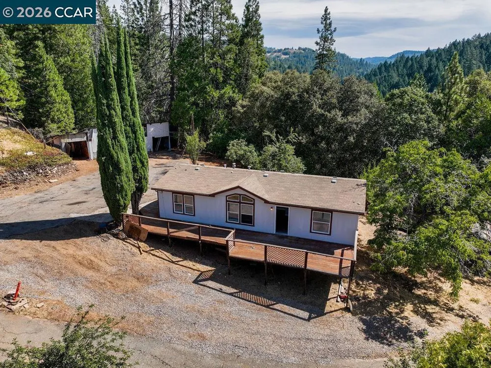 3501 Braden Rd Camino, CA 95709