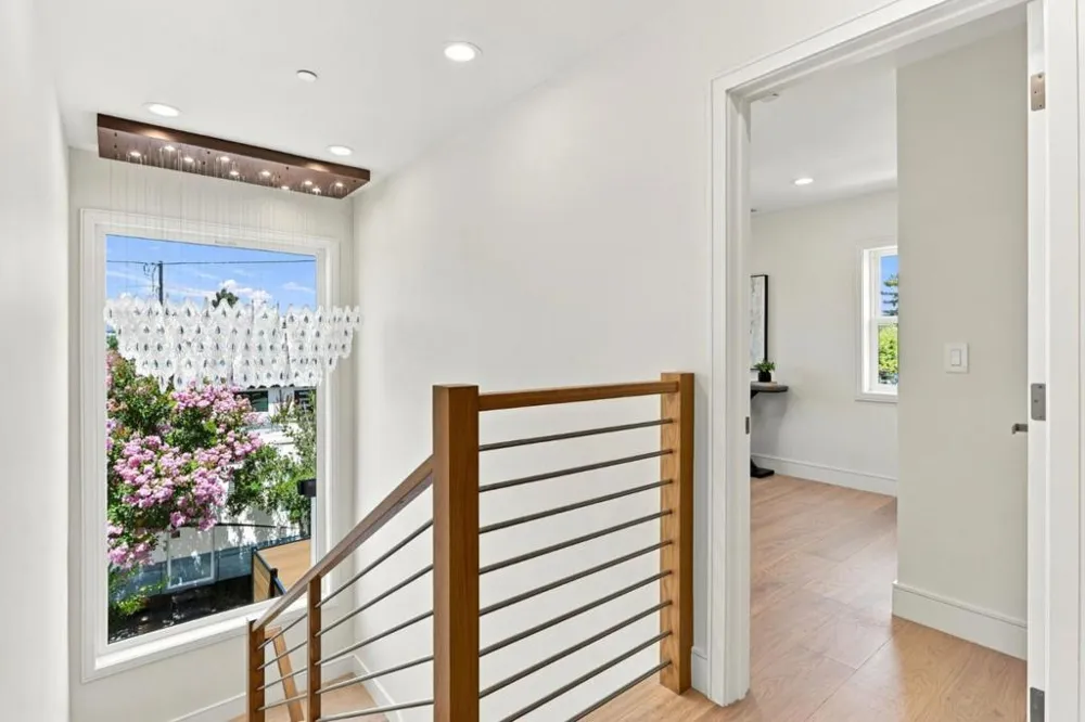 598 Madrone Avenue Sunnyvale, CA 94085