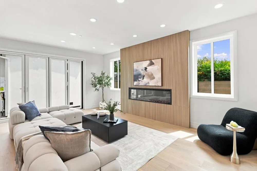 598 Madrone Avenue Sunnyvale, CA 94085
