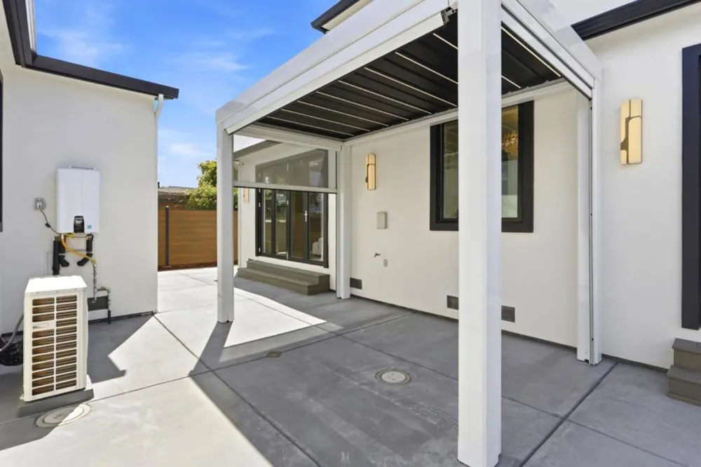 598 Madrone Avenue Sunnyvale, CA 94085