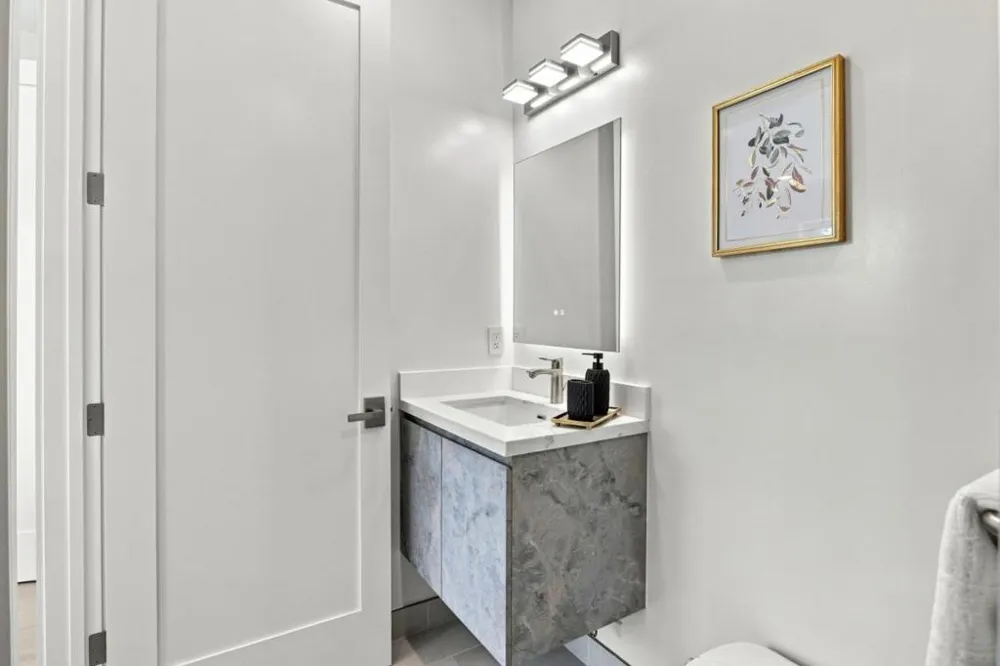 598 Madrone Avenue Sunnyvale, CA 94085