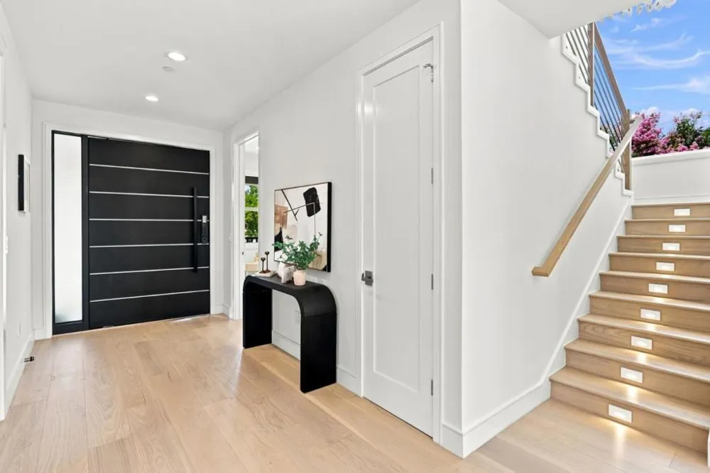 598 Madrone Avenue Sunnyvale, CA 94085