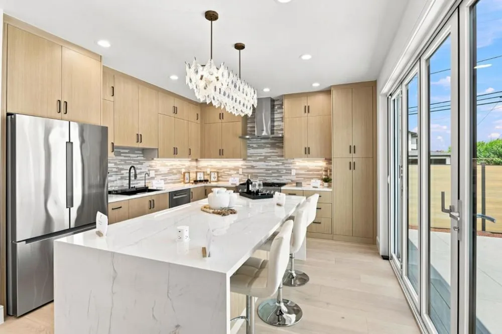 598 Madrone Avenue Sunnyvale, CA 94085