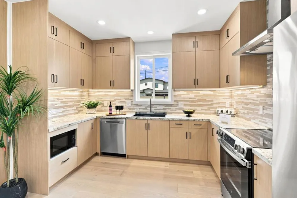 598 Madrone Avenue Sunnyvale, CA 94085