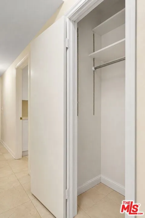 1375 Kelton Avenue #104 Los Angeles, CA 90024