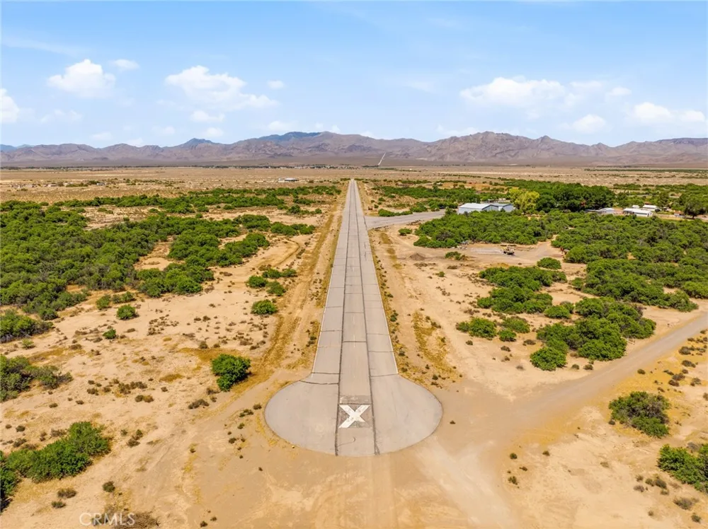 2500 Kingston Road Baker, CA 92309