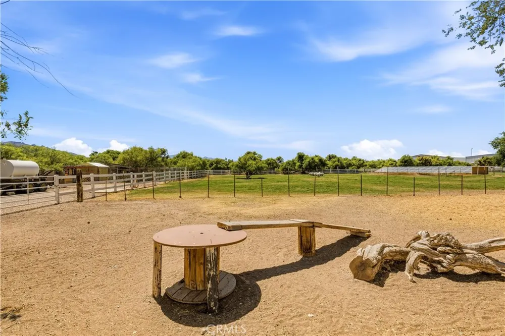 2500 Kingston Road Baker, CA 92309