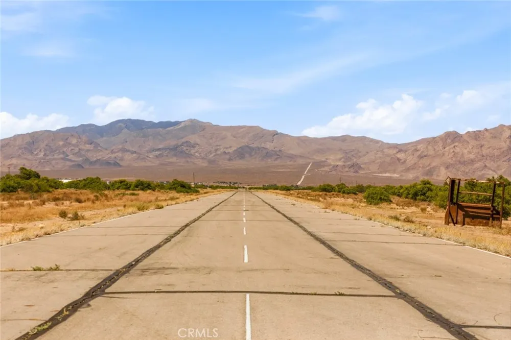 2500 Kingston Road Baker, CA 92309