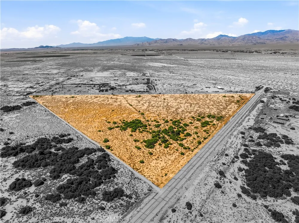 2500 Kingston Road Baker, CA 92309