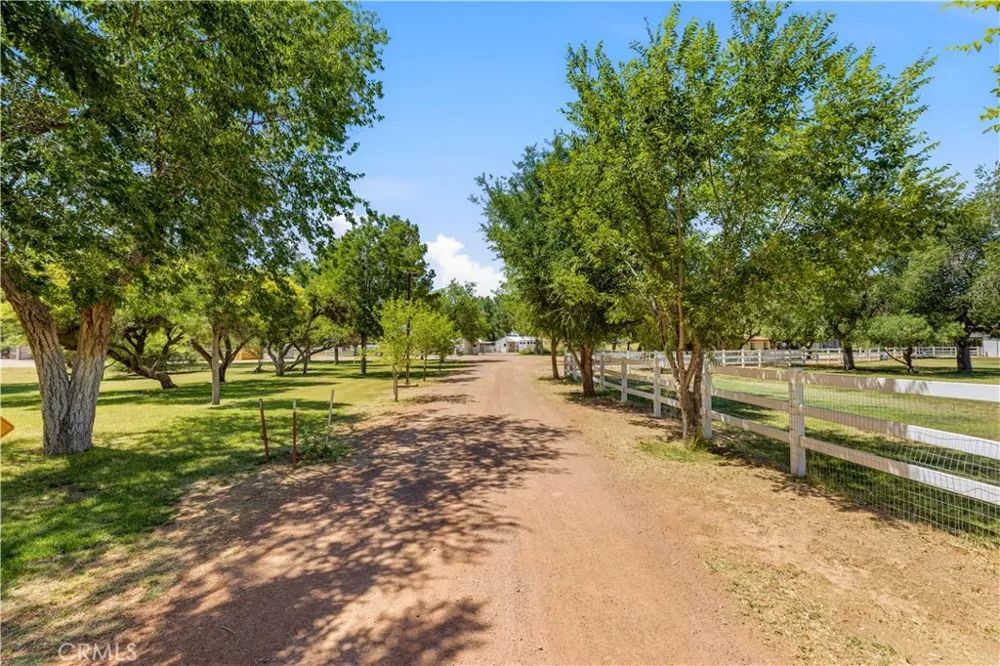 2500 Kingston Road Baker, CA 92309