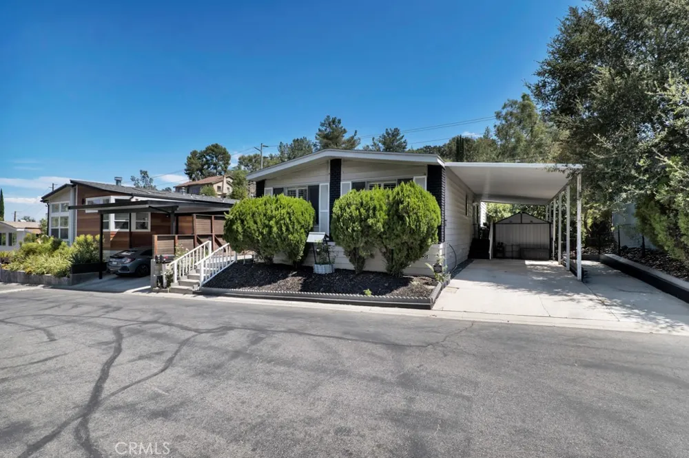 23777 Mulholland Highway #4 Calabasas, CA 91302