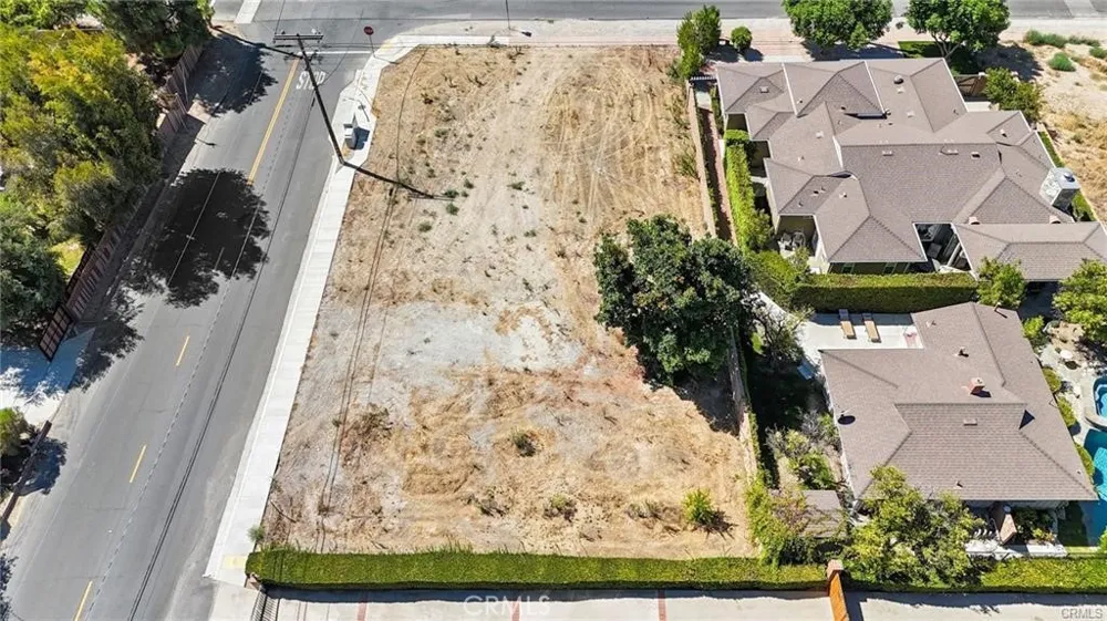 2877 Avenida Simi Simi Valley, CA 93065