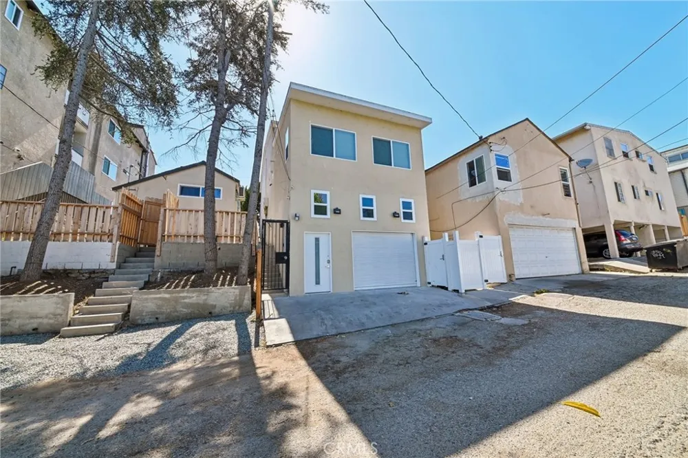 3754 Sawtelle Boulevard Los Angeles, CA 90066