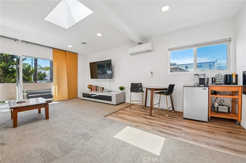 3754 Sawtelle Boulevard Los Angeles, CA 90066