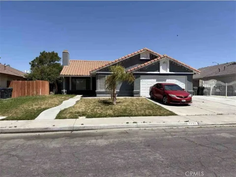 2737 La Vida Drive