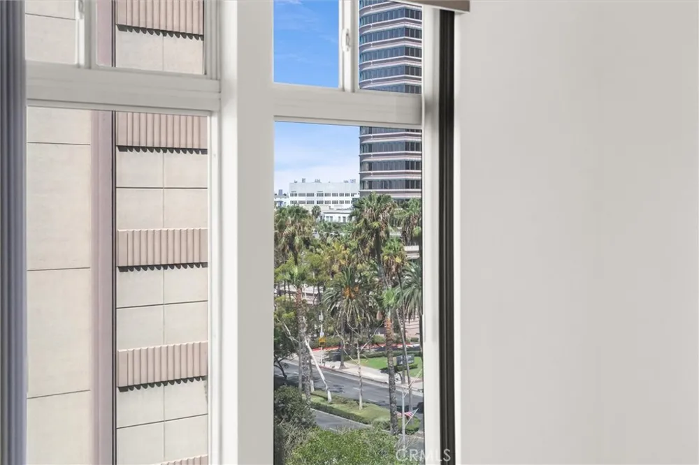 488 E Ocean Boulevard #804 Long Beach, CA 90802