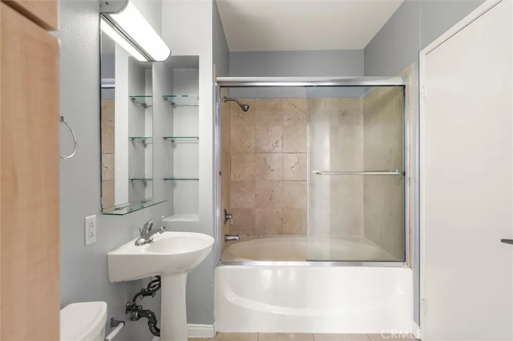 488 E Ocean Boulevard #804 Long Beach, CA 90802
