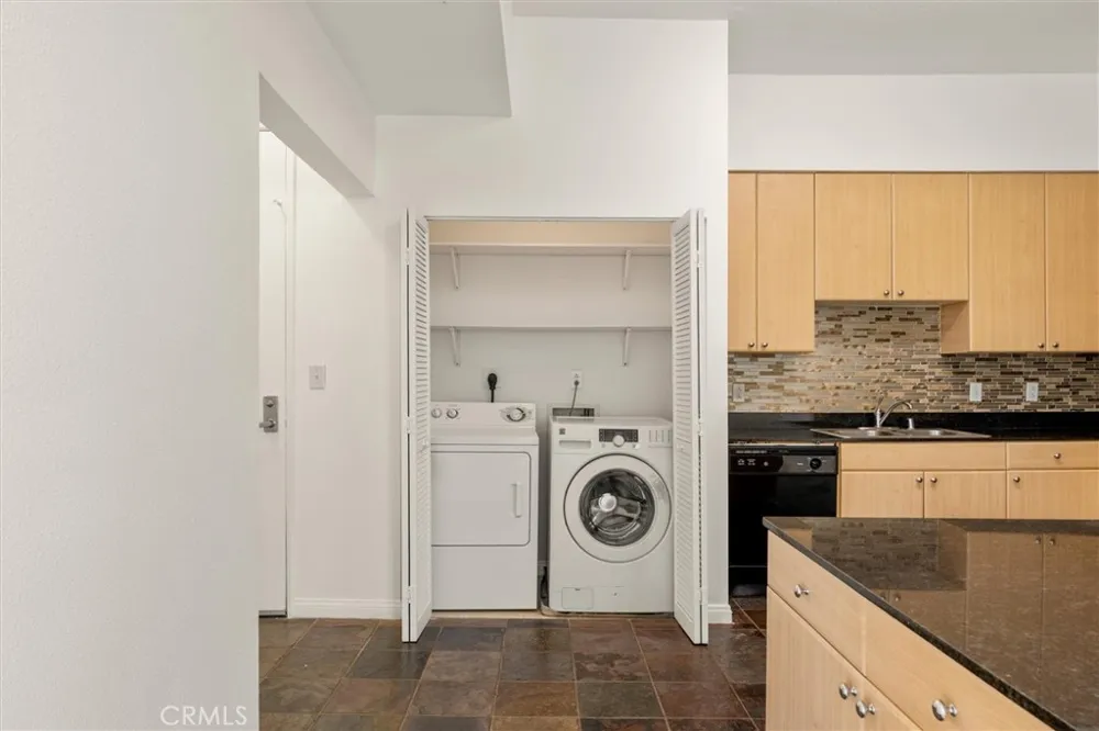 488 E Ocean Boulevard #804 Long Beach, CA 90802
