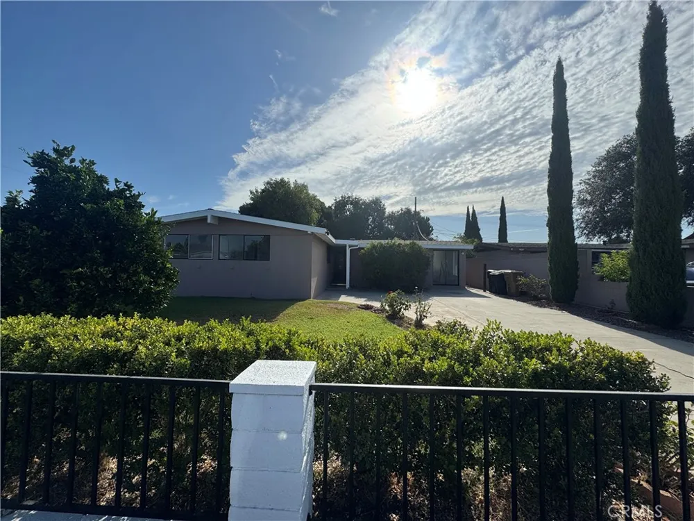 11892 Sandy Anaheim, CA 92804