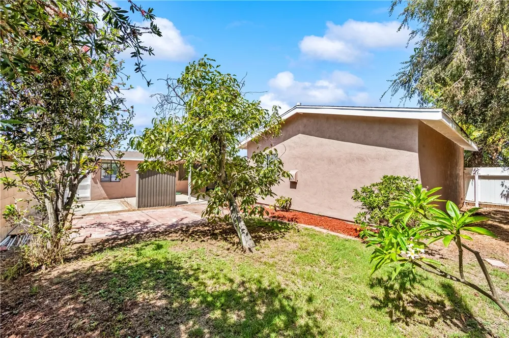 11892 Sandy Anaheim, CA 92804