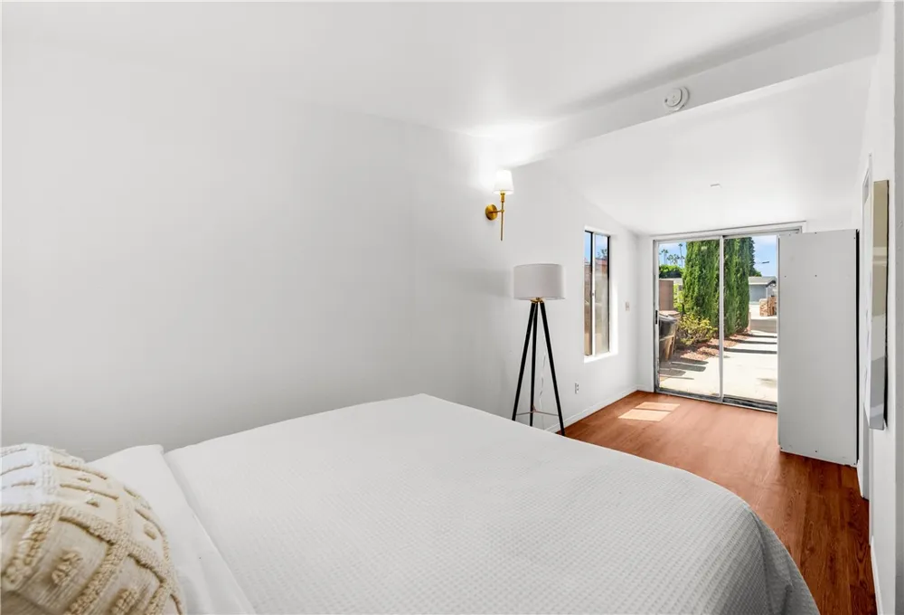 11892 Sandy Anaheim, CA 92804