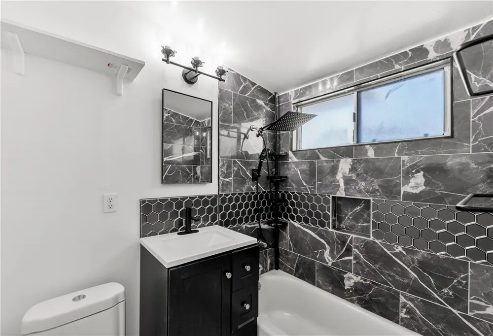 11892 Sandy Anaheim, CA 92804