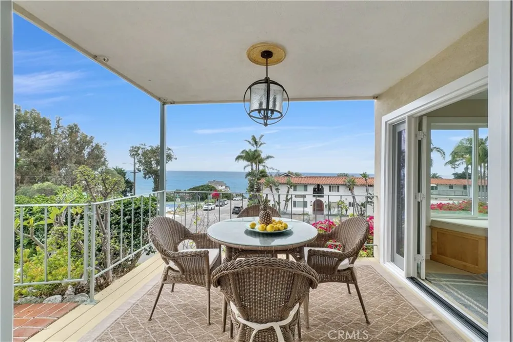 240 Moss Street #1 Laguna Beach, CA 92651