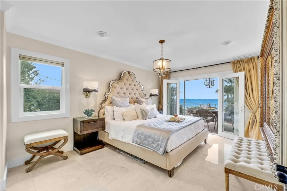 240 Moss Street #1 Laguna Beach, CA 92651