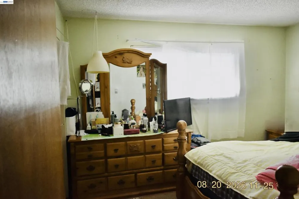 1772 Egret Hayward, CA 94545
