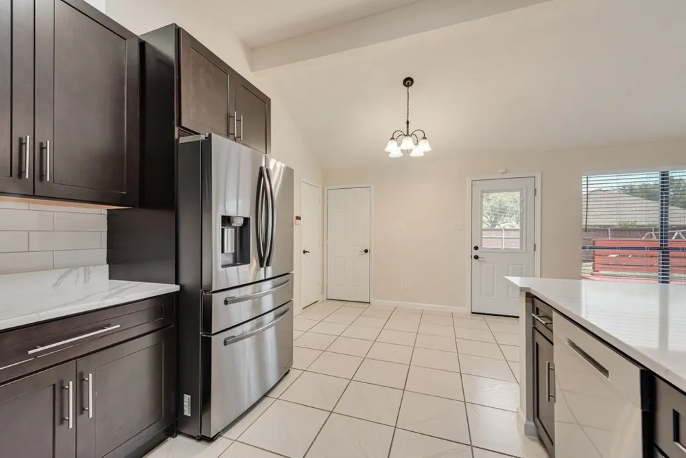 3206 Andrea Lane Garland, TX 75040